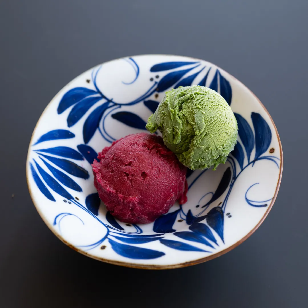 縁 (Enishi)  - matcha and cassis ice cream -